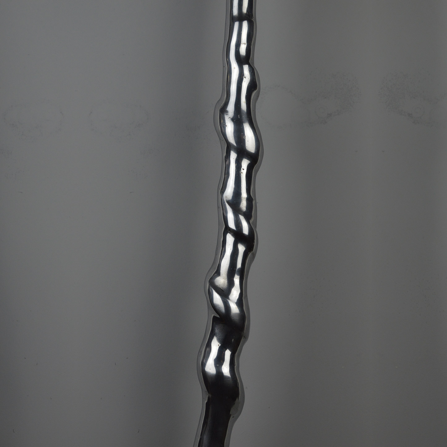 Twisted 1 Spindle - Bright aluminium 1 Twisted 1 Spindle - Bright aluminium