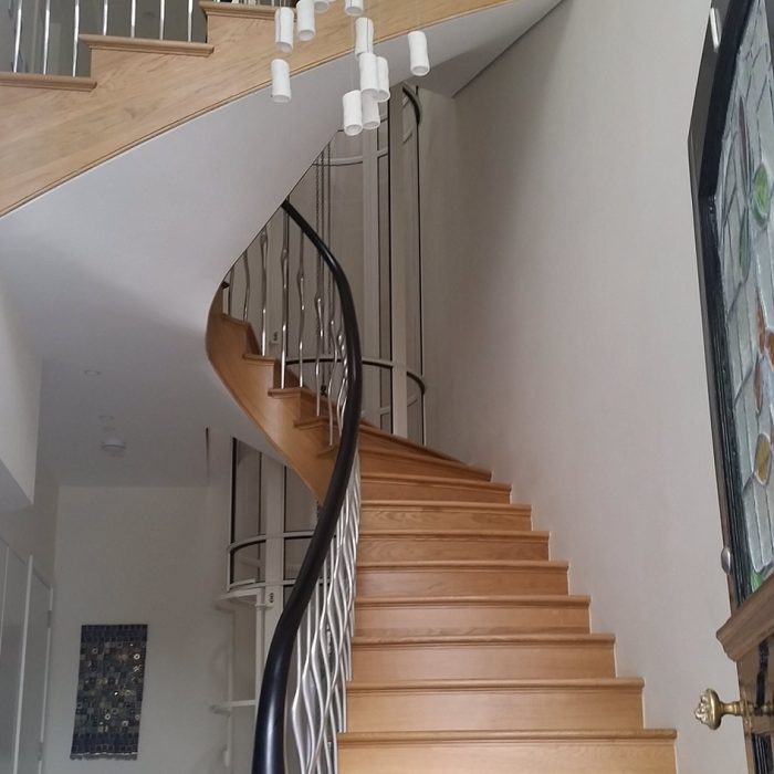 belsize-featured-700x700 Balustrades Portfolio