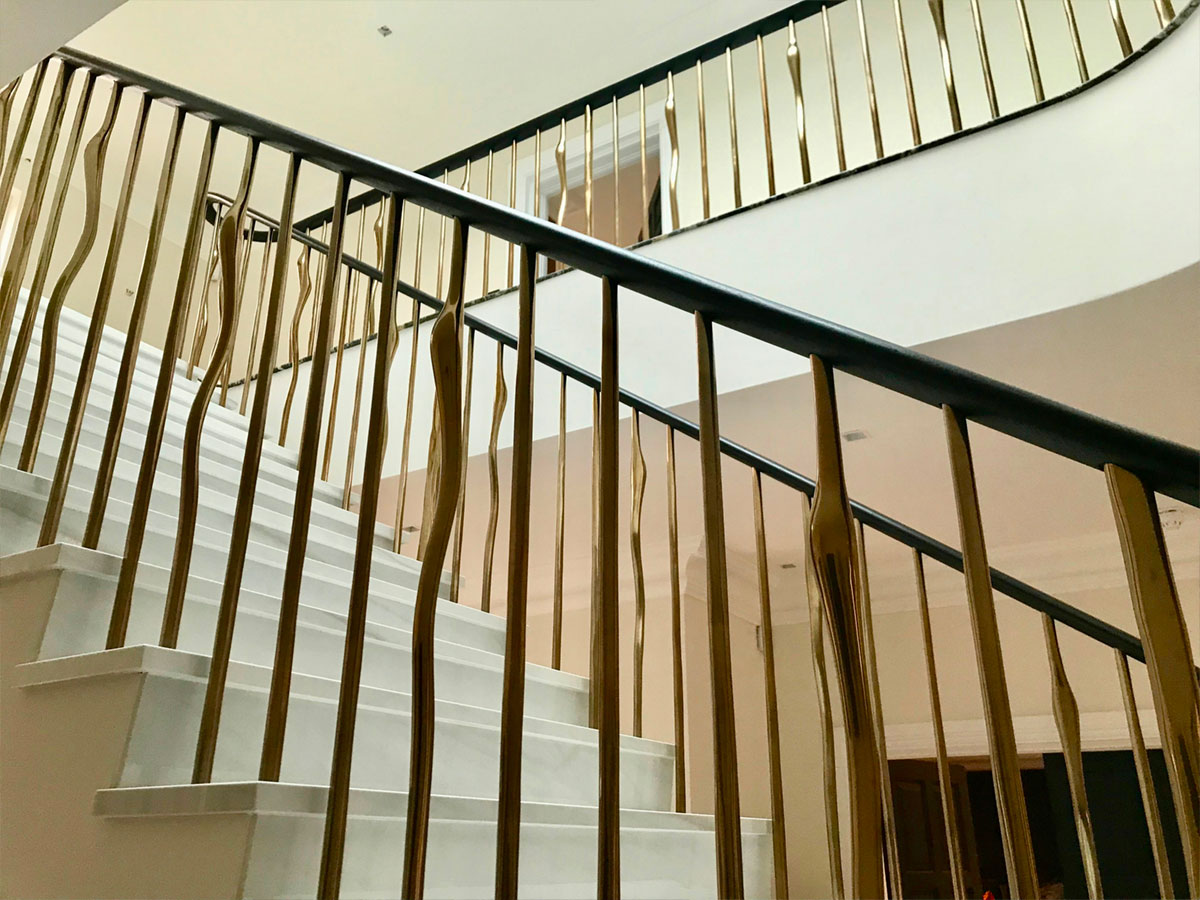 boo3 Heronswood Staircase
