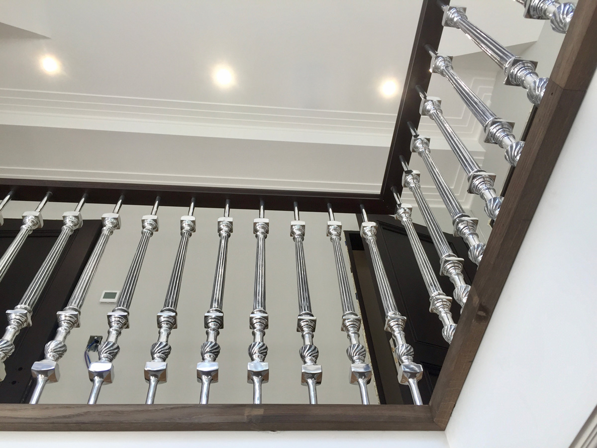Edward Balustrade – Bright Polish Edward Balustrade – Bright Polish