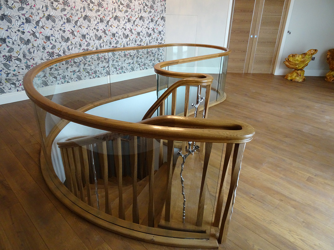 Salisbury: Timber Kidney Staircase Salisbury: Timber Kidney Staircase